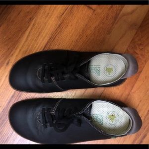 El Naturalista Shoes